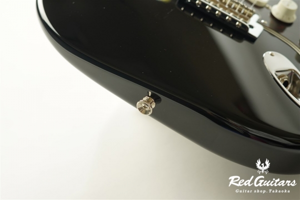 Made in Japan Hybrid II Stratocaster - Black